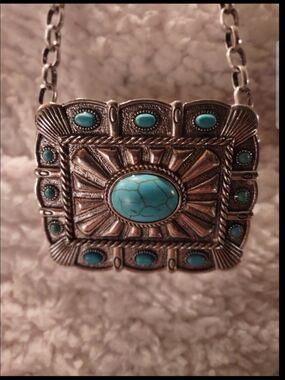 Turquoise Stone Silver-Tone Western Pendant Necklace